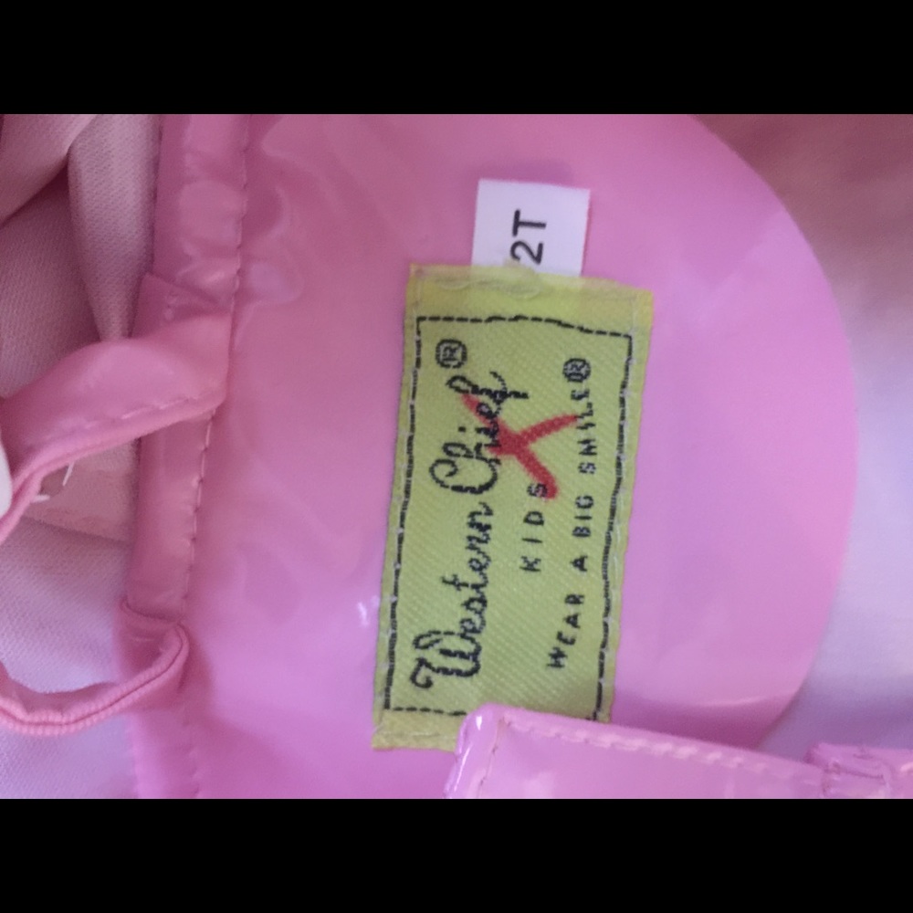 Pink Hello Kitty  rain coat - Picture 3 of 3